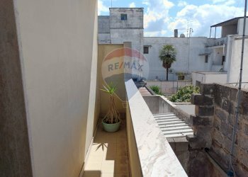 Balcone - Casa indipendente Via Vincenzo Bellini
 
13, San Donaci - foto 33