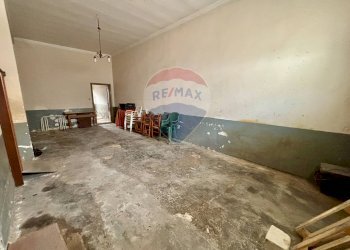 Stanza vuota - Casa indipendente Via Francesco Scarafile
 
19, Latiano - foto 16