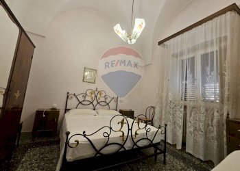 Camera / camera da letto - Casa indipendente Via San Pietro
 
19, Torre Santa Susanna - foto 8