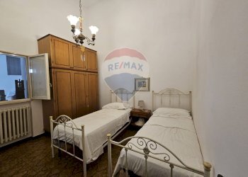 Camera / camera da letto - Casa indipendente Via San Pietro
 
19, Torre Santa Susanna - foto 10