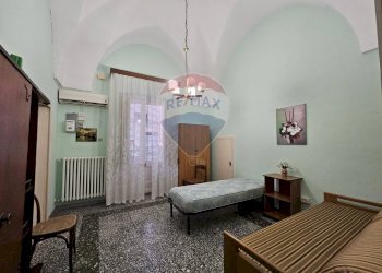 Camera / camera da letto - Casa indipendente Via San Pietro
 
19, Torre Santa Susanna - foto 11