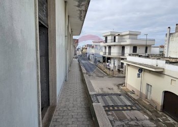 Edificio all\'aperto - Casa indipendente Via San Pietro
 
19, Torre Santa Susanna - foto 13