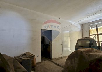 Parcheggio - Casa indipendente Via San Pietro
 
19, Torre Santa Susanna - foto 16