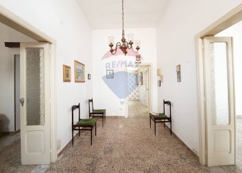 Hall / corridoio - Independent house San Vito dei Normanni - photo 2