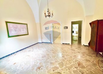 Stanza vuota - Casa indipendente Via Nicolò Piccinni
 
21, Latiano - foto 1