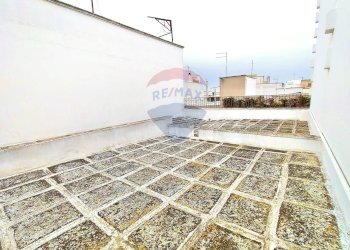 Terrazza - Casa indipendente Via Nicolò Piccinni
 
21, Latiano - foto 9