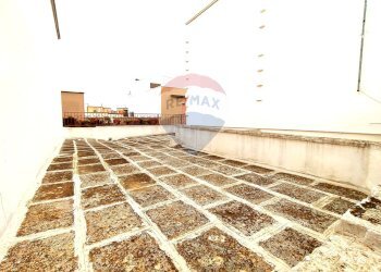Terrazza - Casa indipendente Via Nicolò Piccinni
 
21, Latiano - foto 11