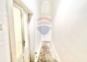 Hall / corridoio - Casa indipendente Via Nicolò Piccinni
 
21, Latiano - foto 13