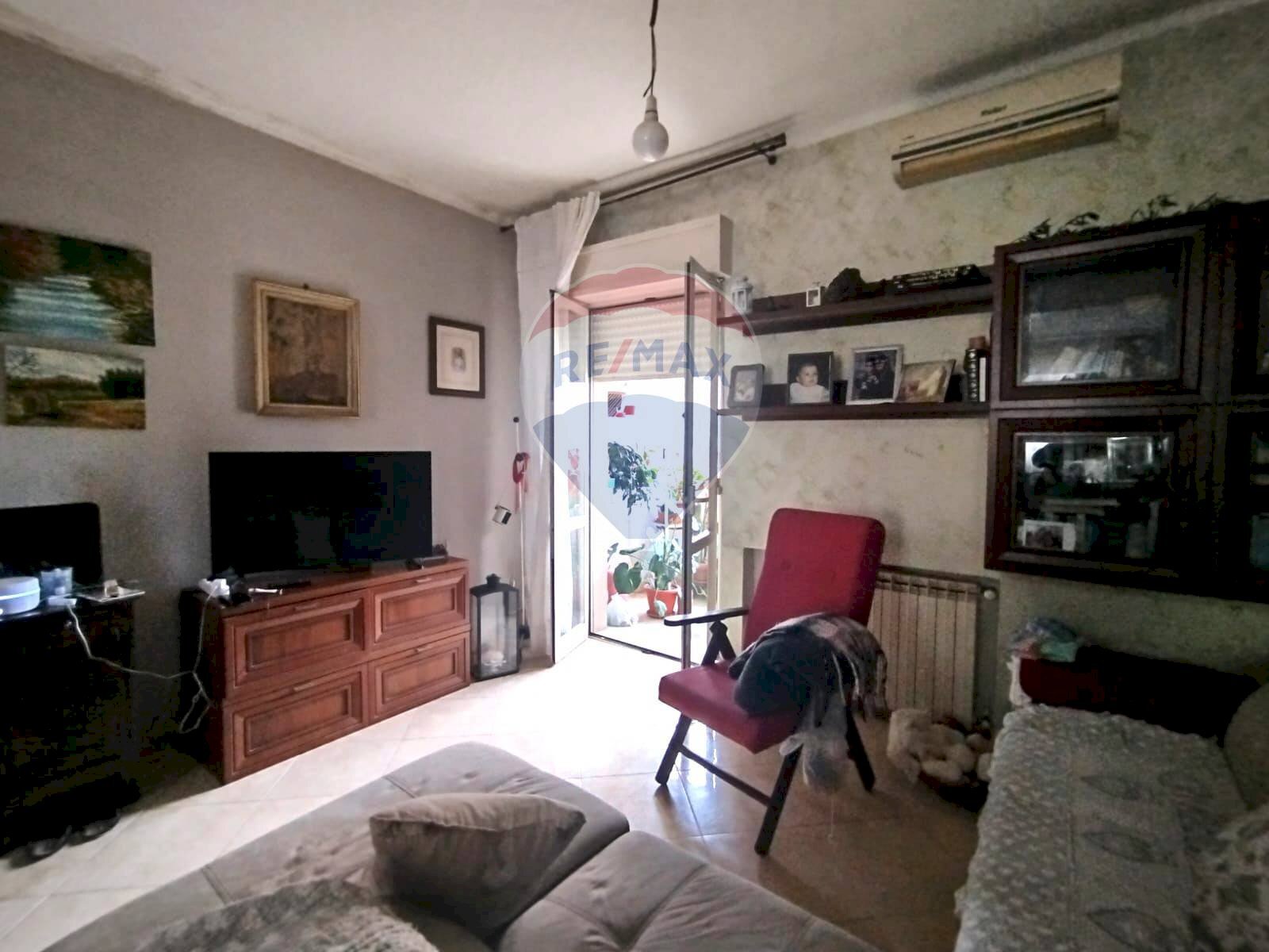 Soggiorno - Three-room apartment Via Giosuè Carducci
 
47, Brindisi - photo 3