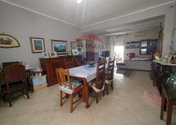 Sala da pranzo - Appartamento Via Giosuè Carducci
 
47, Brindisi - foto 6