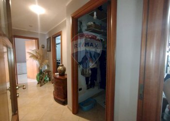 Hall / corridoio - Appartamento Via Giosuè Carducci
 
47, Brindisi - foto 8