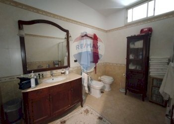 Bagno - Appartamento Via Giosuè Carducci
 
47, Brindisi - foto 10