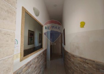 Hall / corridoio - Casa indipendente Porto Cesareo - foto 10