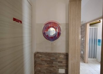 Hall / corridoio - Casa indipendente Porto Cesareo - foto 11