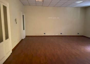 Foto 2 - Attività Commerciale piazza santa maria, Busto Arsizio - foto 2