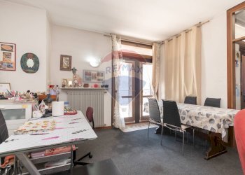 Sala da pranzo - Quadrilocale Via Pusterla
 
17, Iseo - foto 2