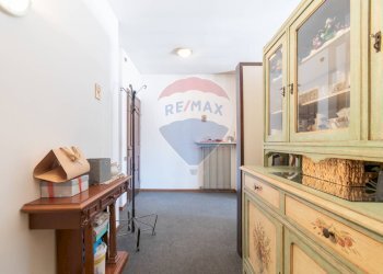 Hall / corridoio - Quadrilocale Via Pusterla
 
17, Iseo - foto 10