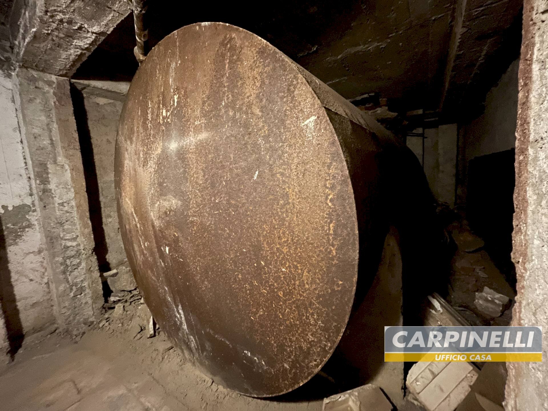 Foto 3 - Cantina / Solaio Piazza Francesco Guardi
 
11, Milano - foto 3