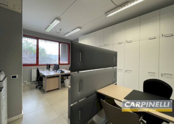 Foto 2 - Office Via Garibaldi
 
273, Desio - photo 2