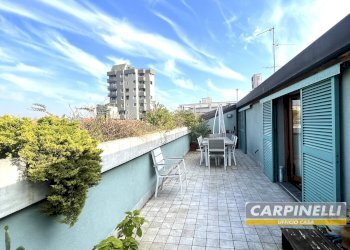 Foto 1 - Trilocale Via Bengasi
 
1/F, Desio - foto 1