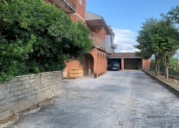 Foto 30 - Villa via lago maggiore, Palestrina - photo 30