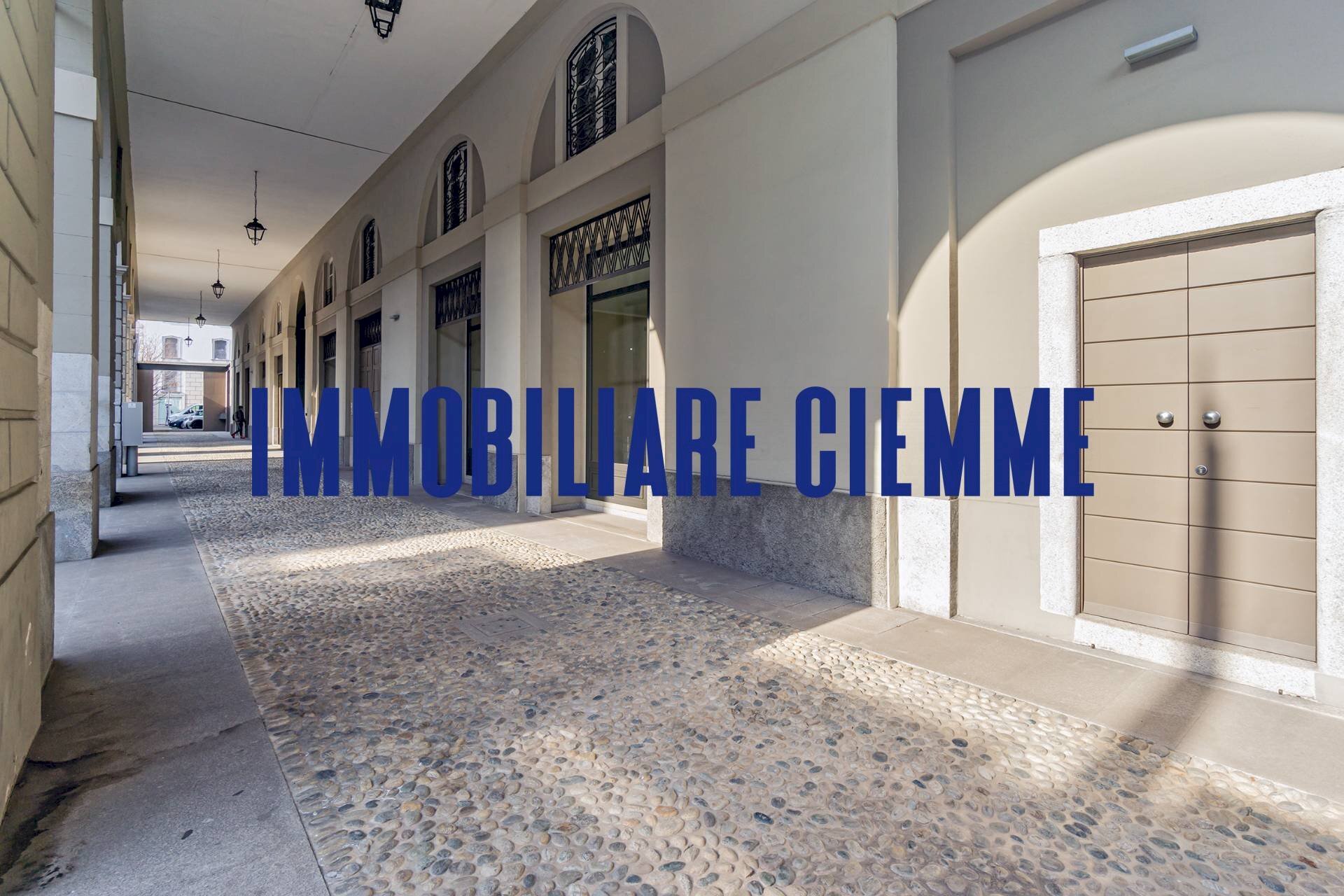 Foto 3 - Commercial Premises CORSO MARTIRI DELLA LIBERAZIONE
 
53, Lecco - photo 3