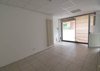 Foto 11 - Ufficio VIA CAVOUR
 
90, Lecco - foto 11