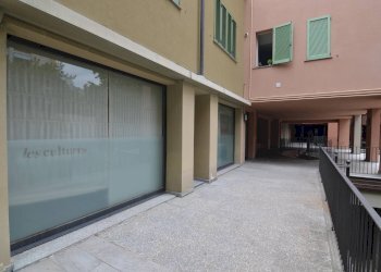 Foto 18 - Ufficio VIA CAVOUR
 
90, Lecco - foto 18