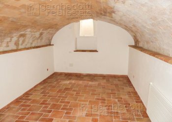 Foto 4 - Locale Commerciale Sant'Angelo in Vado - foto 4