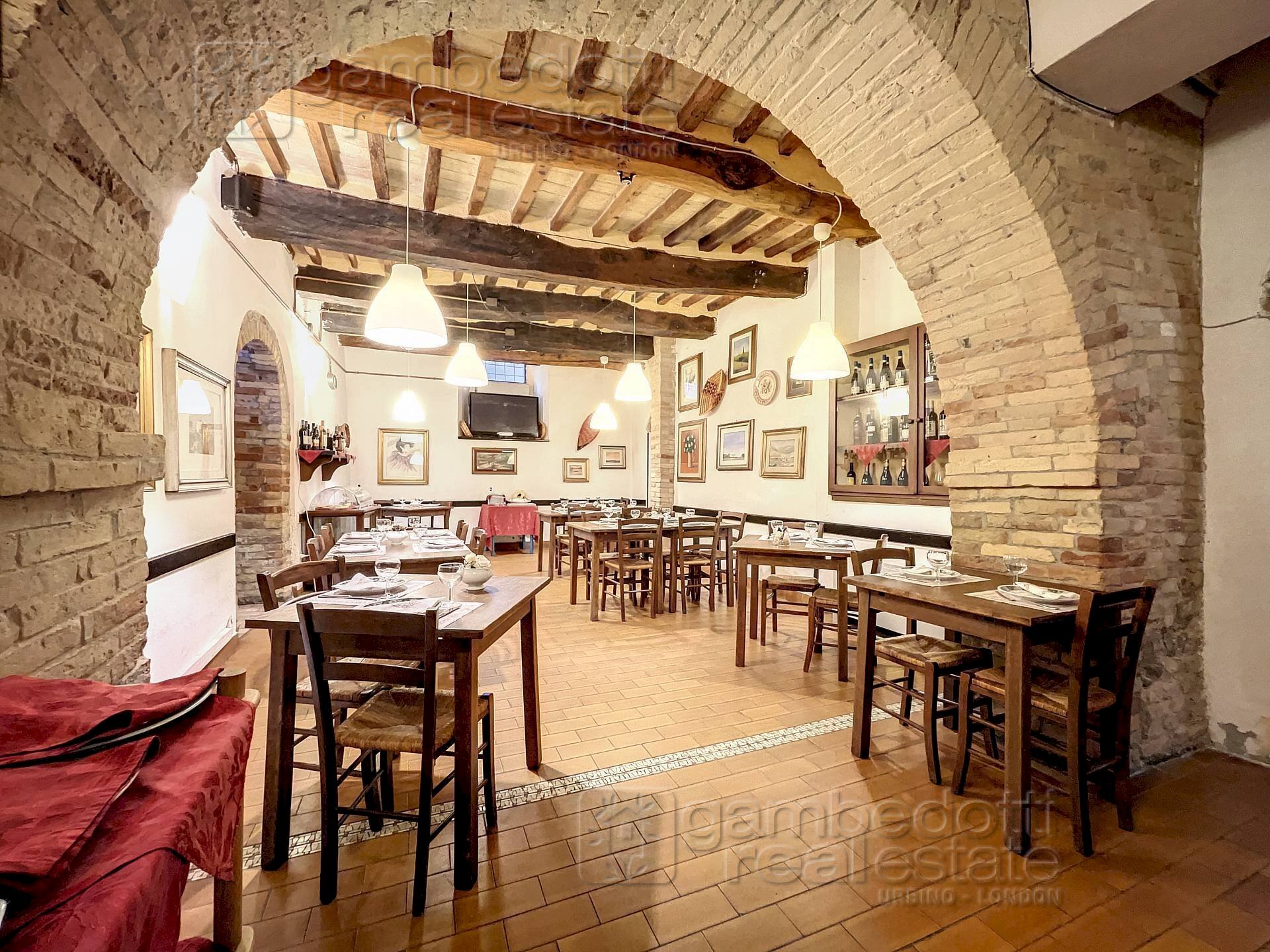 Foto 1 - Attività Commerciale Urbino - foto 1