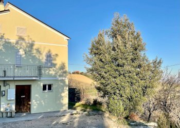 Foto 2 - Casa indipendente contrada san venanzo
 
57, Castignano - foto 2