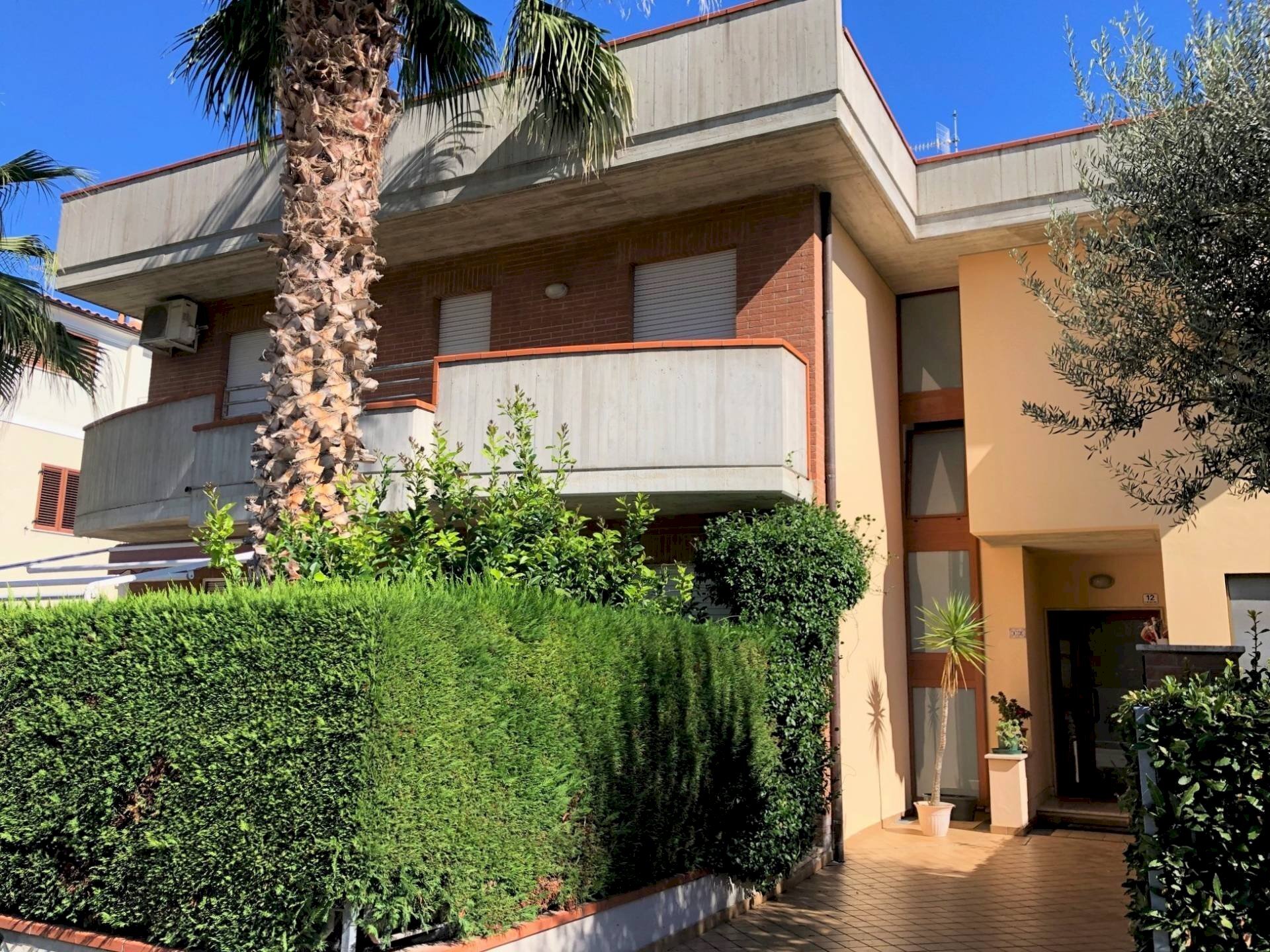 Foto 1 - Warehouse via lord baden powell, San Benedetto del Tronto - photo 1