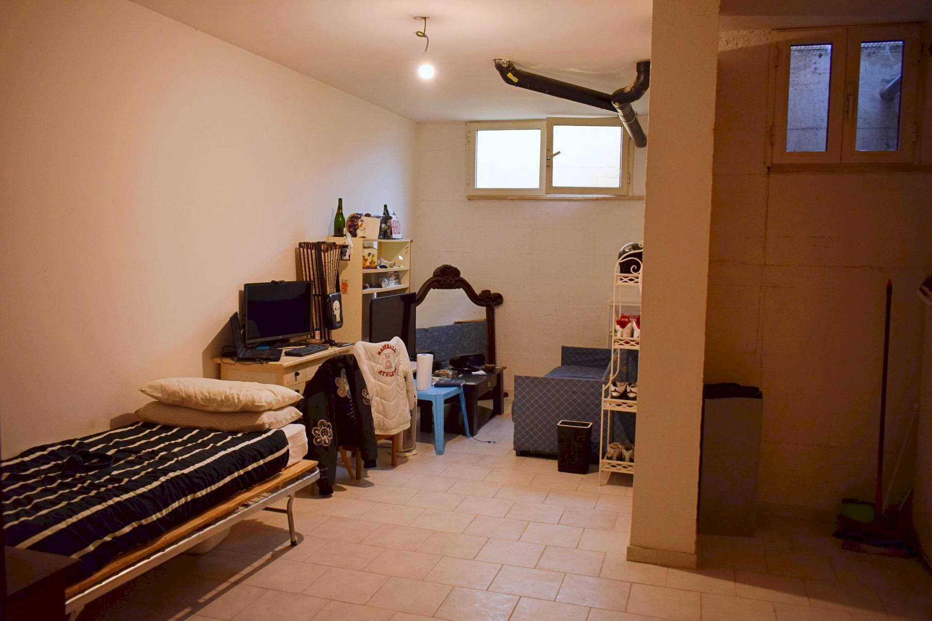 Foto 2 - Warehouse via lord baden powell, San Benedetto del Tronto - photo 2