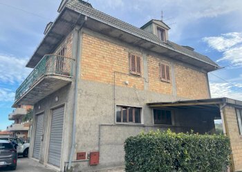 Foto 1 - Independent house Viale Kennedy, Sant'Egidio alla Vibrata - photo 1