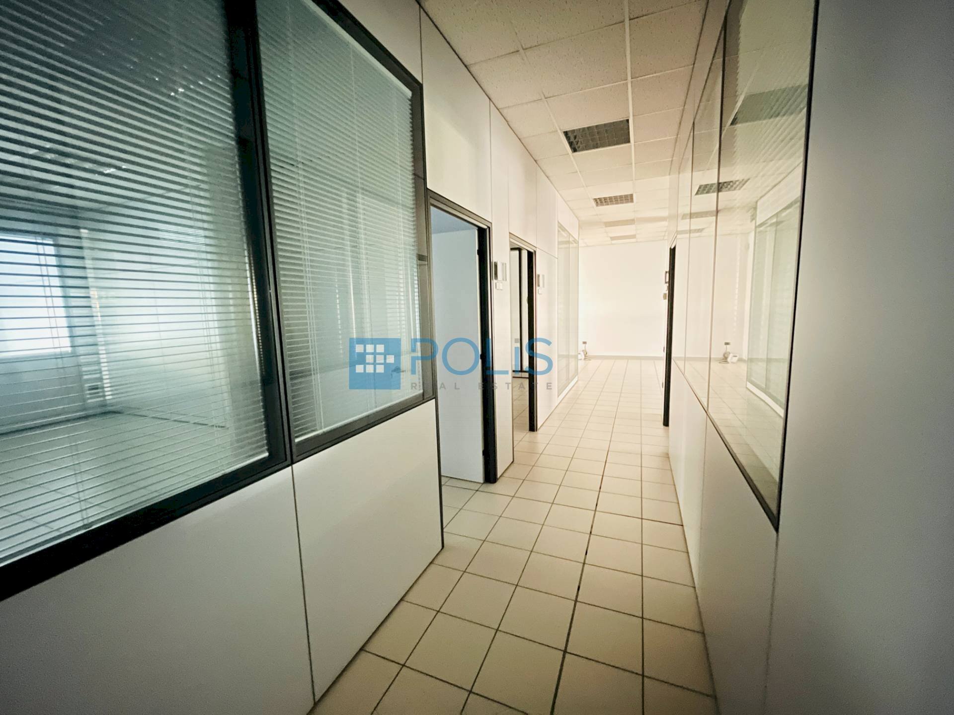 Foto 1 - Negozio VIA SAVELLI, Padova - foto 1