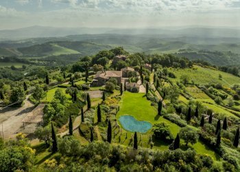 Foto 1 - Castello Vocabolo Monticchi
 
35, Allerona - foto 1