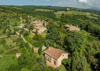 Foto 22 - Castello Vocabolo Monticchi
 
35, Allerona - foto 22