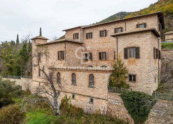 Foto 2 - Stabile - Palazzo Loc. Loreto Alto
 
SNC, Gubbio - foto 2