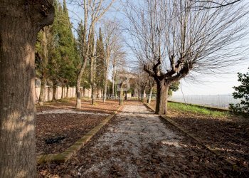 Foto 10 - Stabile - Palazzo Loc. Loreto Alto
 
SNC, Gubbio - foto 10