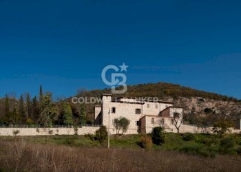 Foto 48 - Stabile - Palazzo Loc. Loreto Alto
 
SNC, Gubbio - foto 48