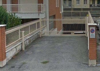 v. serafino - Box Via Serafino
 
20, Pinerolo - foto 1