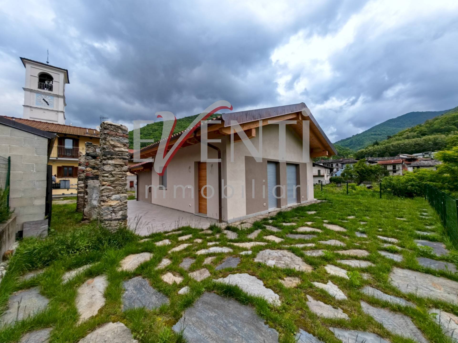 Foto 2 - Villa a Schiera Piazza San Rocco
3, Pinasca - foto 2