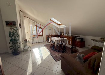 Foto 44 - Casa indipendente Frazione Roreto
 
3, Roure - foto 44