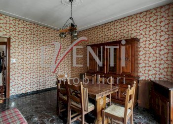 Foto 5 - Quadrilocale Via Umberto
 
I°, San Germano Chisone - foto 5