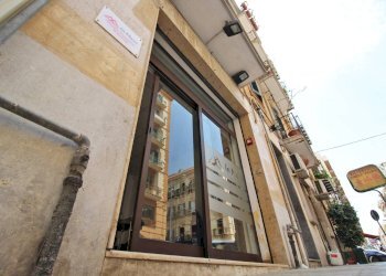 Foto 8 - Locale Commerciale Via Mariano Stabile
 
80, Palermo - foto 7