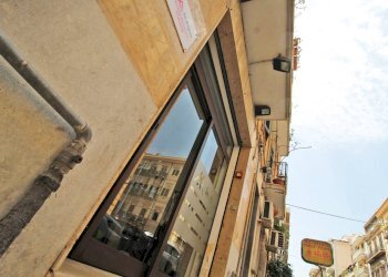 Foto 9 - Locale Commerciale Via Mariano Stabile
 
80, Palermo - foto 8