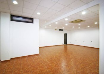 Foto 26 - Locale Commerciale Via Mariano Stabile
 
80, Palermo - foto 25