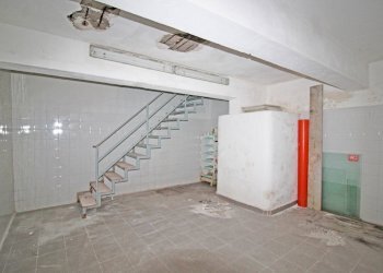 Foto 32 - Locale Commerciale Via Mariano Stabile
 
80, Palermo - foto 31