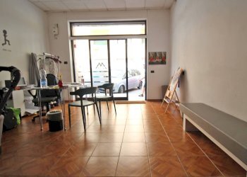 Foto 55 - Locale Commerciale Via Mariano Stabile
 
80, Palermo - foto 54