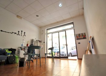 Foto 56 - Locale Commerciale Via Mariano Stabile
 
80, Palermo - foto 55